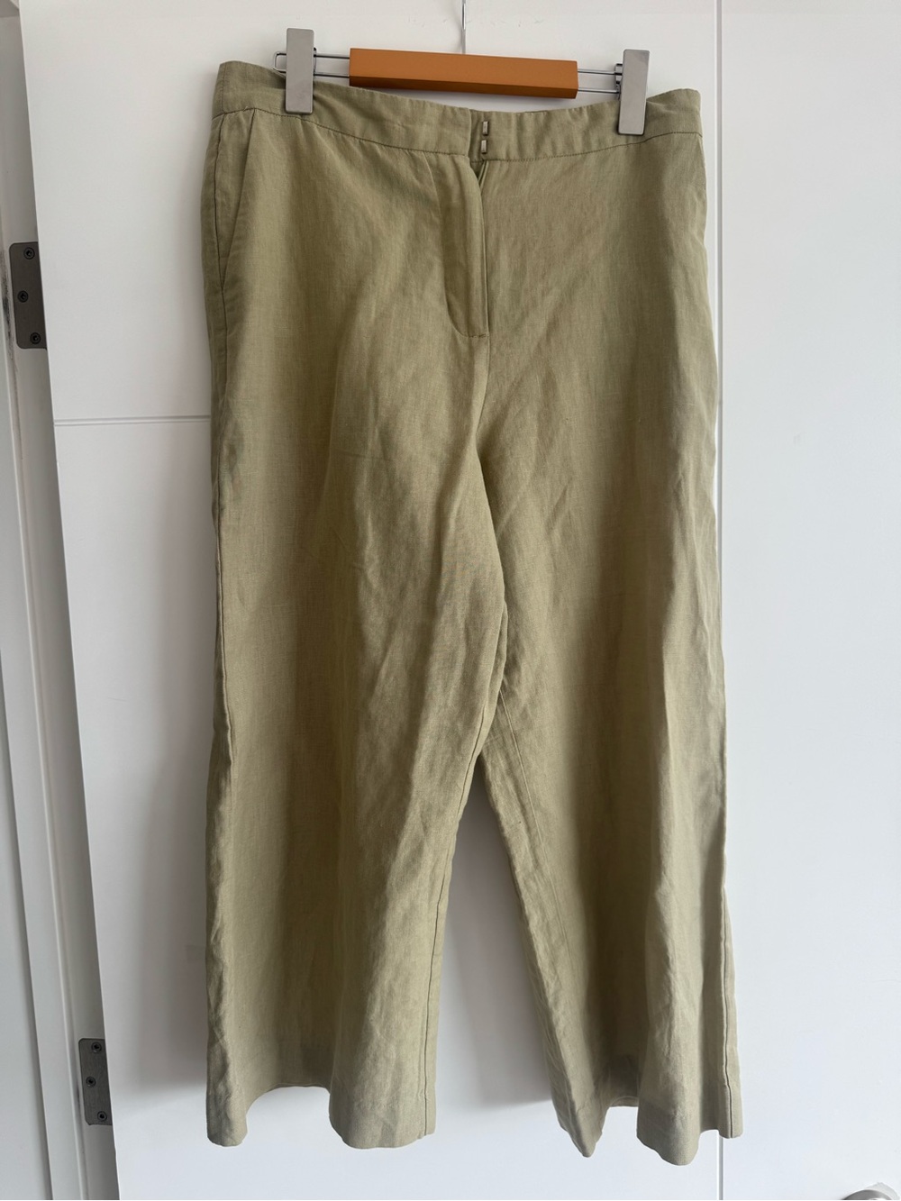 OAK + FORT Olive Green High-Rise Linen Trousers